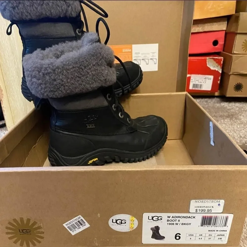 UGG Black Gray Winter Snow Adirondack Shearling Leather Boots 6
